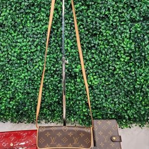 Louis vuitton twin pm great condition